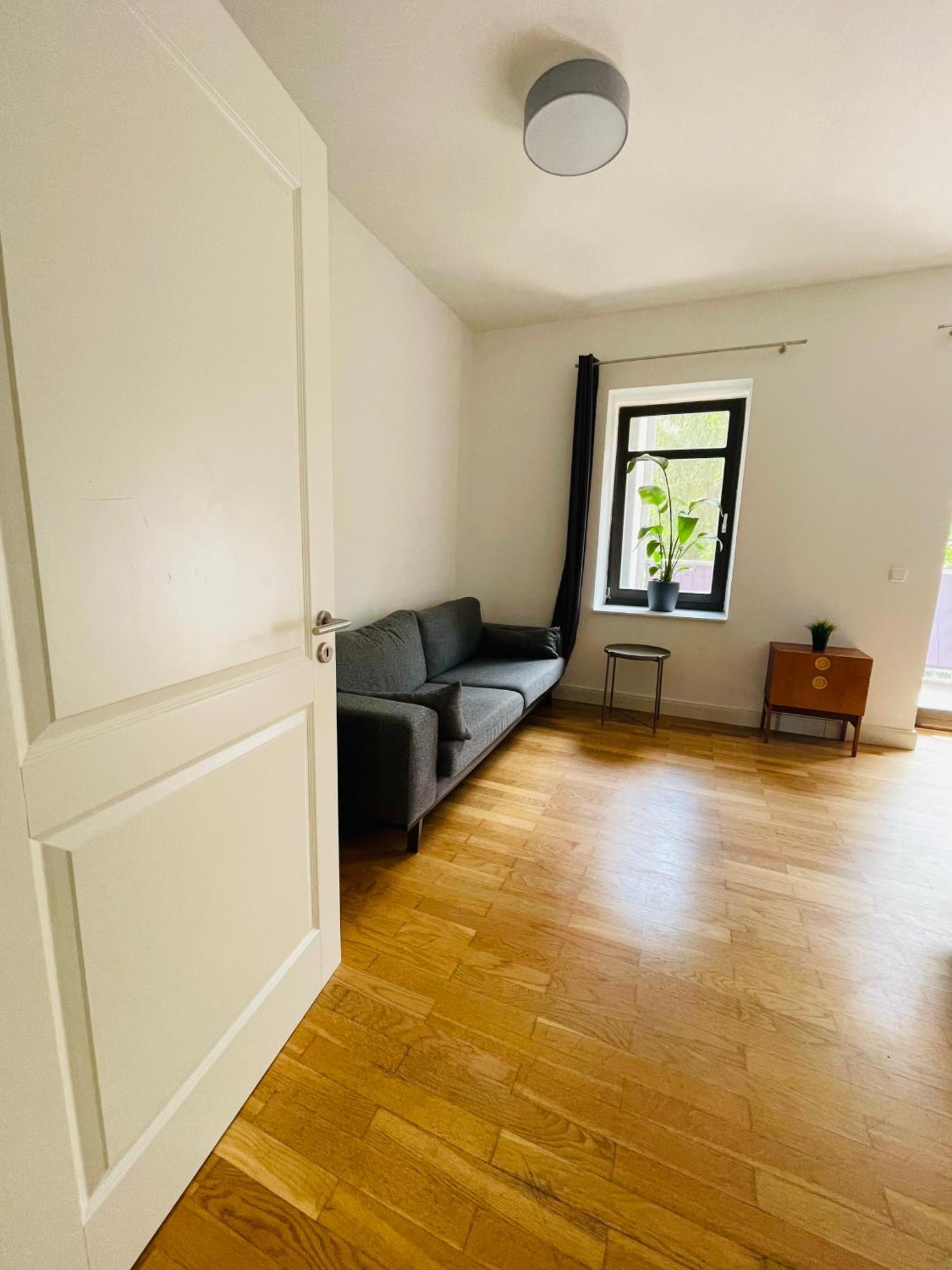 Charmante Wohnung Im Gruenen Leipzig Extérieur photo
